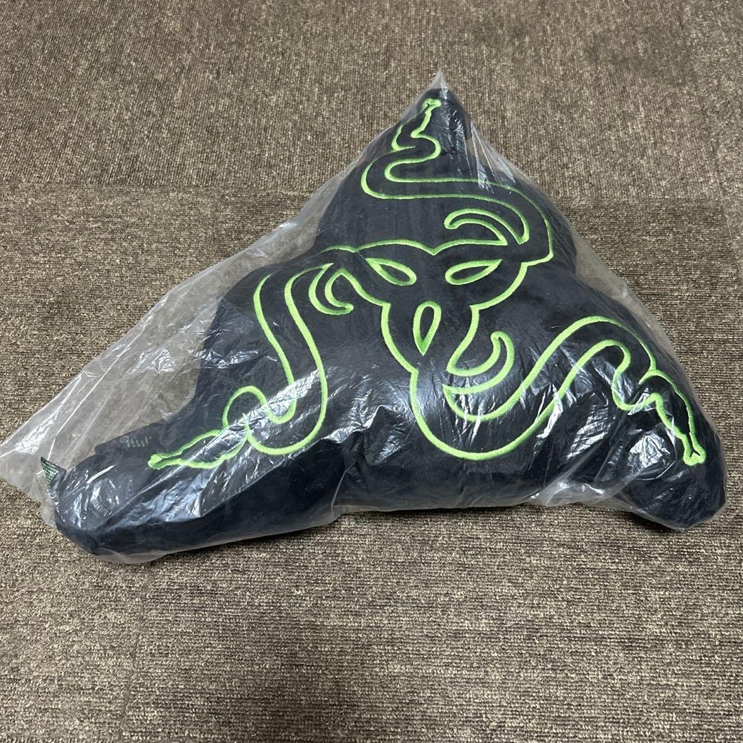美品】razer ロゴクッション/ロゴライト/ドックタグ 美品】razer ロゴクッション/ロゴライト/ドックタグ